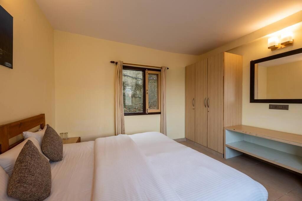 Dream Cottage 3 Pet-Friendly 2Br W Mountain View Mukteshwar Esterno foto